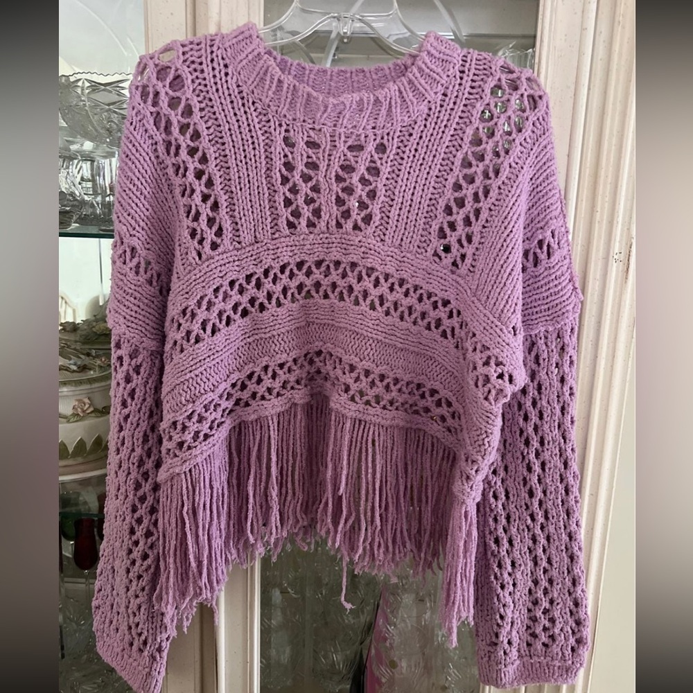 Free People boho fringe sweater pullover size a medium lavender